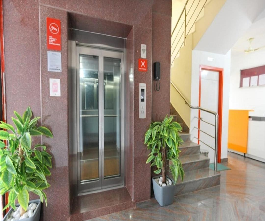 Its South East Residency Hotel Chennai Eksteriør billede